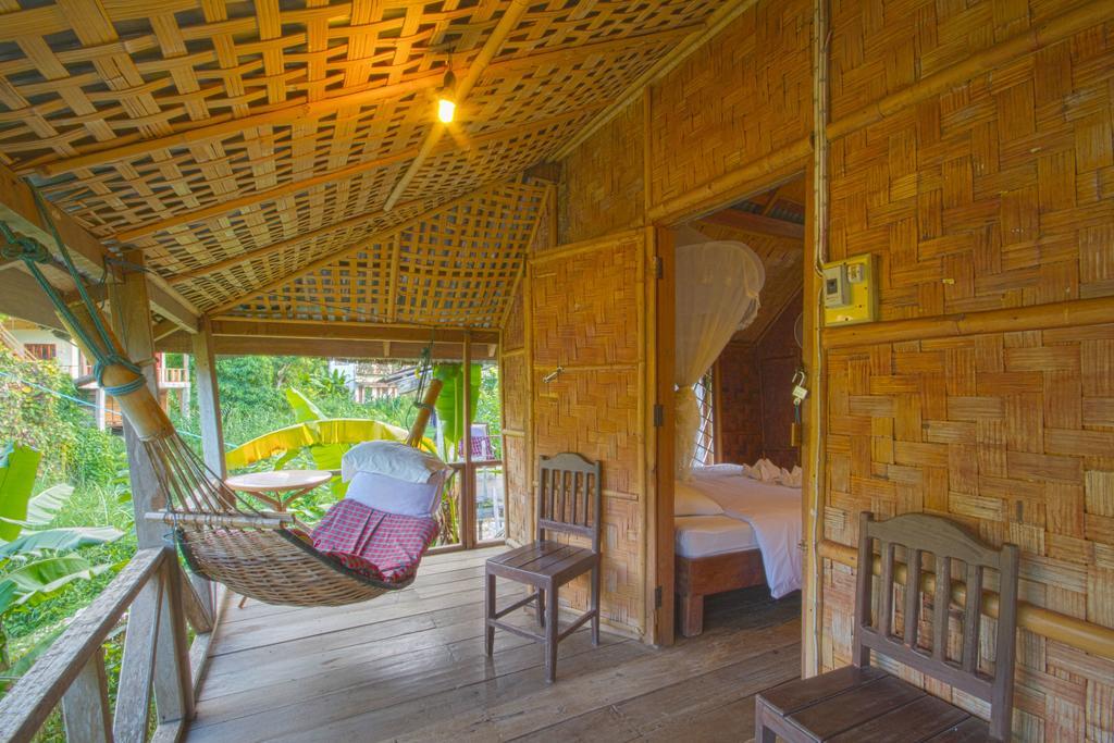 Champa Lao Bungalows Ξενοδοχείο Vang Vieng Εξωτερικό φωτογραφία