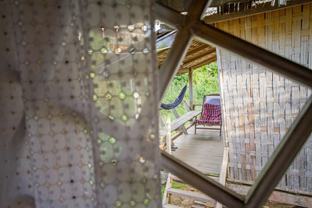Champa Lao Bungalows Ξενοδοχείο Vang Vieng Εξωτερικό φωτογραφία