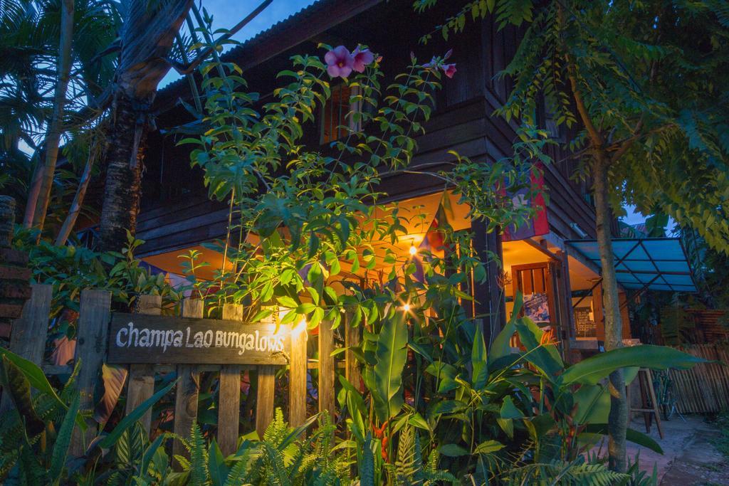 Champa Lao Bungalows Ξενοδοχείο Vang Vieng Εξωτερικό φωτογραφία