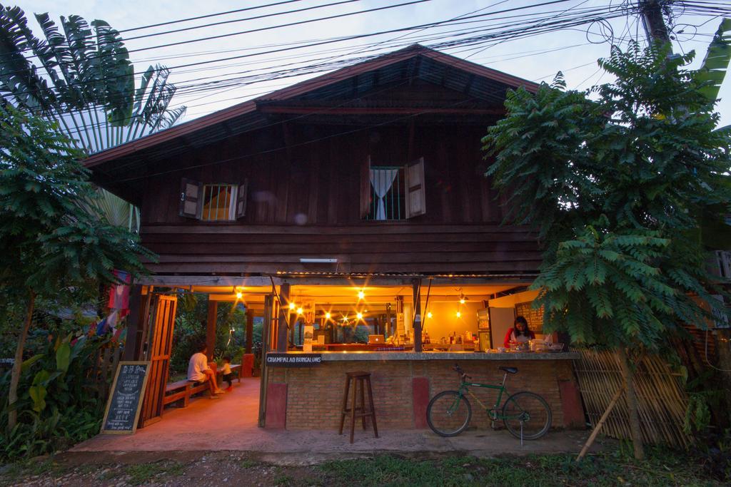 Champa Lao Bungalows Ξενοδοχείο Vang Vieng Εξωτερικό φωτογραφία