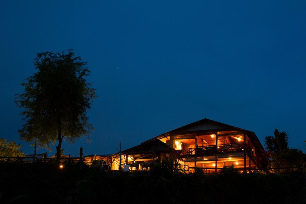 Champa Lao Bungalows Ξενοδοχείο Vang Vieng Εξωτερικό φωτογραφία