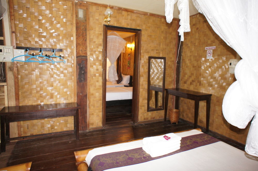 Champa Lao Bungalows Ξενοδοχείο Vang Vieng Εξωτερικό φωτογραφία